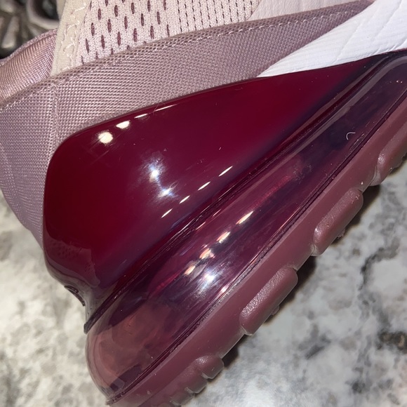 Nike Air Max - Barely Rose - Picture 4 of 13